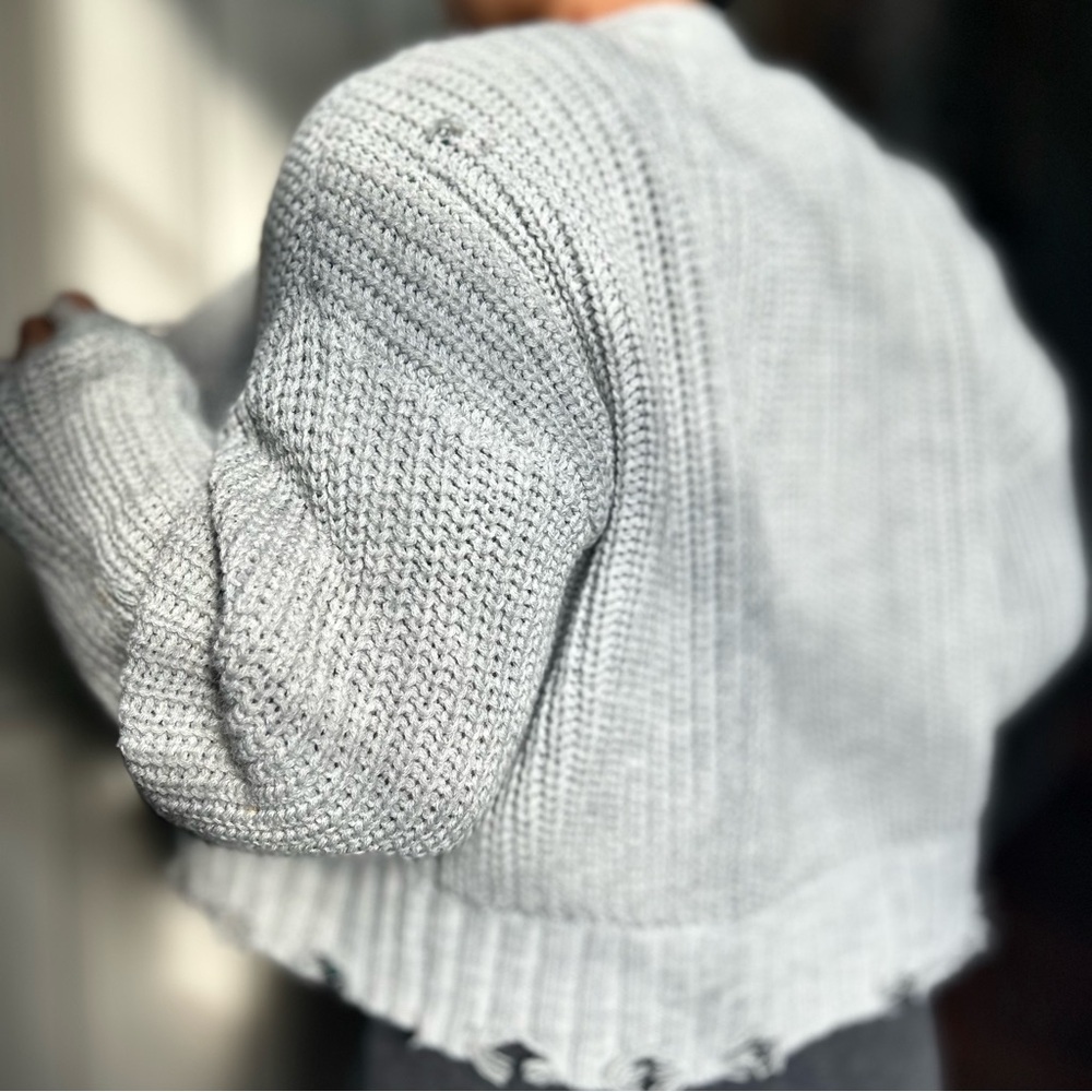 No Comment Cropped Cardigan - Picture 2 of 5